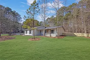 110 Huntington Ct, Fayetteville, GA 30214 - Photo 2