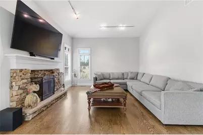 1001 Chestnut Hill Road SW, Marietta, GA 30064 - Photo 14