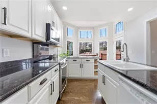 1001 Chestnut Hill Rd SW, Marietta, GA 30064 - Photo 6