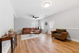 1001 Chestnut Hill Rd SW, Marietta, GA 30064 - Photo 18