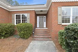 1554 Beaver Creek Ln, Snellville, GA 30078 - Photo 4