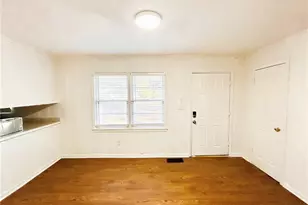 7062 Felton Ln, Mableton, GA 30126 - Photo 4