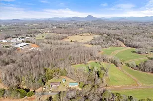 431 Clover Leaf Rd, Cleveland, GA 30528 - Photo 26