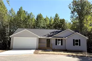 569 Day Star Ln, Mount Airy, GA 30563 - Photo 2