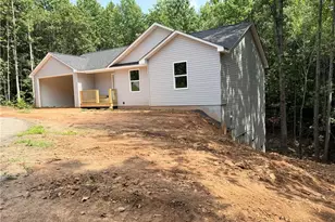 569 Day Star Ln, Mount Airy, GA 30563 - Photo 2