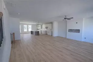 2743 Hallwood Ln, Suwanee, GA 30024 - Photo 4