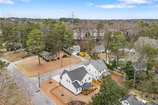 1941 Royal Ct, Atlanta, GA 30341 - Photo 50