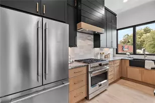 1962 8th St, Chamblee, GA 30341 - Photo 14