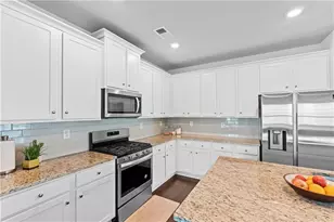 1030 Shy Ln, Marietta, GA 30060 - Photo 10