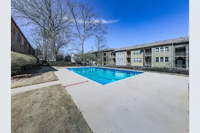 2425 Lawrenceville Highway #7, Decatur, GA 30033 - Photo 18