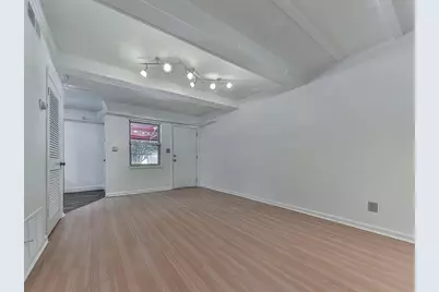 2425 Lawrenceville Highway #7, Decatur, GA 30033 - Photo 6