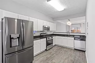 4483 Thorngate Ln, Acworth, GA 30101 - Photo 6