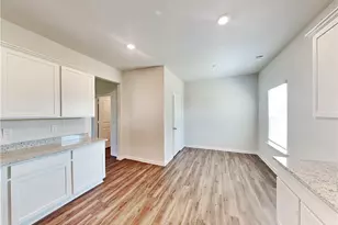 1247 Fendt Dr, Locust Grove, GA 30248 - Photo 6