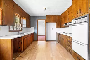 5083 Flakes Mill Rd, Ellenwood, GA 30294 - Photo 8