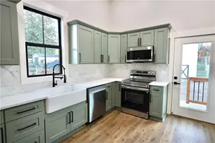 509 College St, Rockmart, GA 30153 - Photo 6