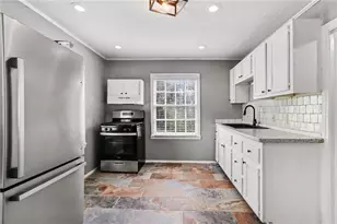 2892 Bayard St, Atlanta, GA 30344 - Photo 8