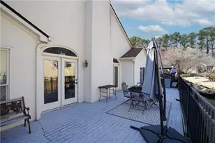 4603 Lake Village Dr, Dunwoody, GA 30338 - Photo 18