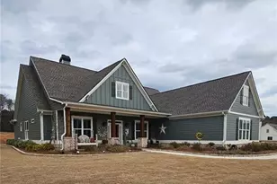 670 Poplar St, Monroe, GA 30655 - Photo 1