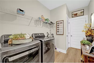 670 Poplar Street, Monroe, GA 30655 - Photo 8