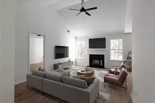 2203 Hidden Creek Dr, Decatur, GA 30035 - Photo 4