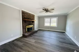 1805 Tunnel Hill Varnell Rd, Tunnel Hill, GA 30755 - Photo 4