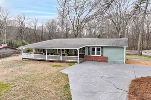 4749 Cox Street SE, Acworth, GA 30101 - Photo 2