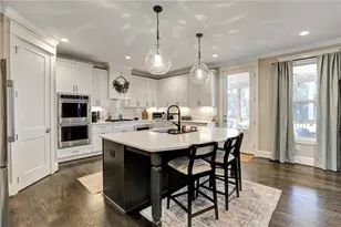 6108 Hutchins Dr, Buford, GA 30518 - Photo 14