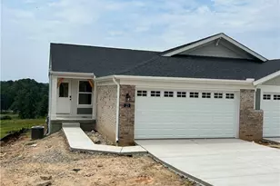 25 Village Dr, Dawsonville, GA 30534 - Photo 1