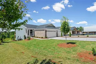 25 Village Dr, Dawsonville, GA 30534 - Photo 4