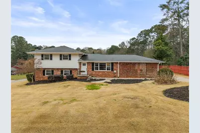 1926 Brocken Way, Tucker, GA 30084 - Photo 1