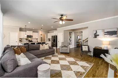 5193 Parkwood Drive, Flowery Branch, GA 30542 - Photo 10