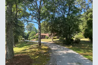 1535 Rogers Lake Road, Lithonia, GA 30058 - Photo 6