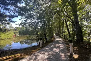 1535 Rogers Lake Rd, Lithonia, GA 30058 - Photo 22