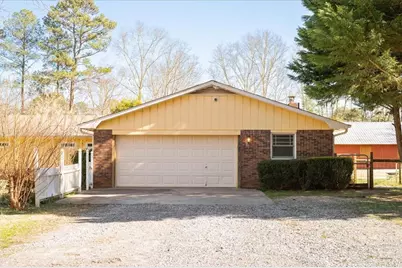 137 Meadow Wood Lane, Monroe, GA 30656 - Photo 4