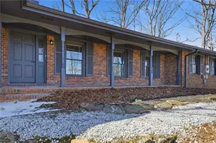 1460 Hillcrest Dr, Sugar Hill, GA 30518 - Photo 2