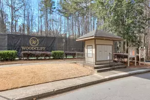 903 Woodcliff Dr, Atlanta, GA 30350 - Photo 32