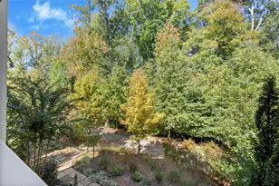 340 Banbury Crossing, Alpharetta, GA 30009 - Photo 18