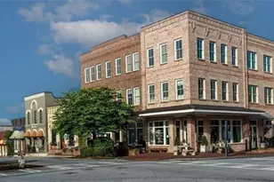 79 Bourbon St, Senoia, GA 30276 - Photo 24