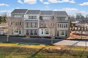 79 Bourbon St, Senoia, GA 30276 - Photo 2