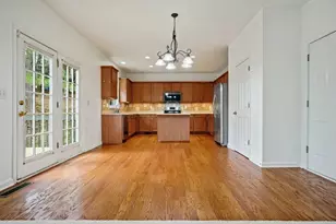 5870 Buckner Creek Dr, Mableton, GA 30126 - Photo 18