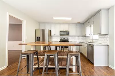 589 Spring Creek Court NE, Marietta, GA 30068 - Photo 12