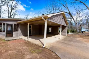 4085 Bent Oak Ct, Douglasville, GA 30135 - Photo 4