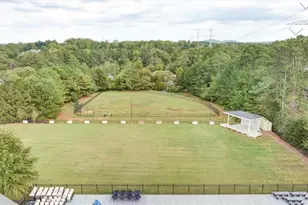 1364 Fallsbrook Way NW, Acworth, GA 30101 - Photo 74