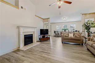 5570 Glenn Ivey Dr, Cumming, GA 30028 - Photo 16