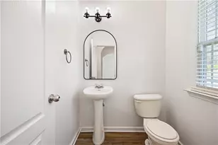 126 Wellbrook Ct NE, Conyers, GA 30012 - Photo 10