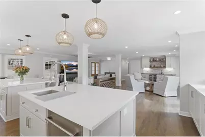 1059 Coronation Drive, Dunwoody, GA 30338 - Photo 8