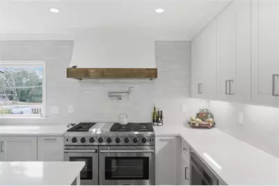 1059 Coronation Drive, Dunwoody, GA 30338 - Photo 30