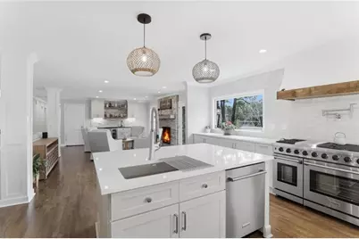 1059 Coronation Drive, Dunwoody, GA 30338 - Photo 26