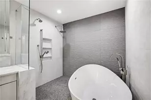 3046 Vinings Ferry Dr SE, Atlanta, GA 30339 - Photo 18