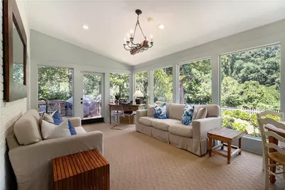2572 Hyde Manor Drive NW, Atlanta, GA 30327 - Photo 14